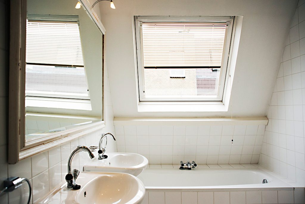 APT2_6167